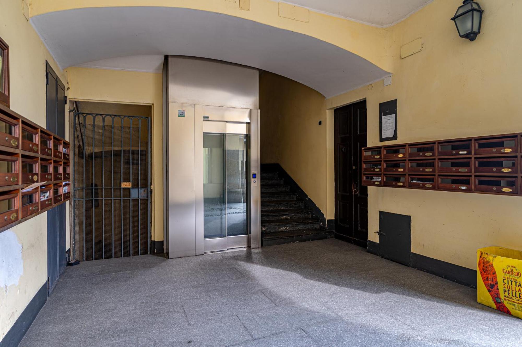 Loft Verga, Cuore E Stile In Centro A Torino Exterior photo